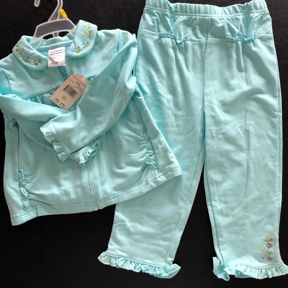 Girls top and bottom set (2 Piece), Size 18M, NWT